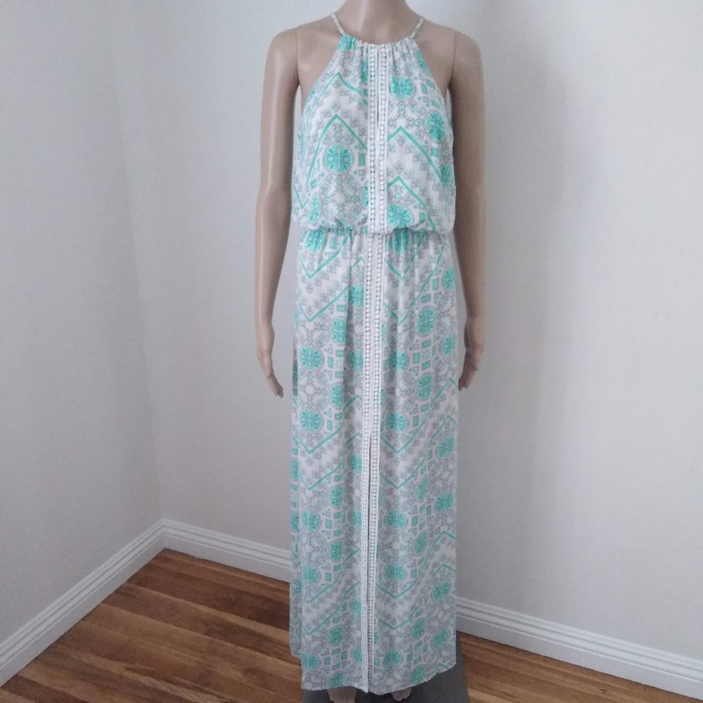 💥 EUC G By Guess Key Hole Neck Line Floral Maxi Dress